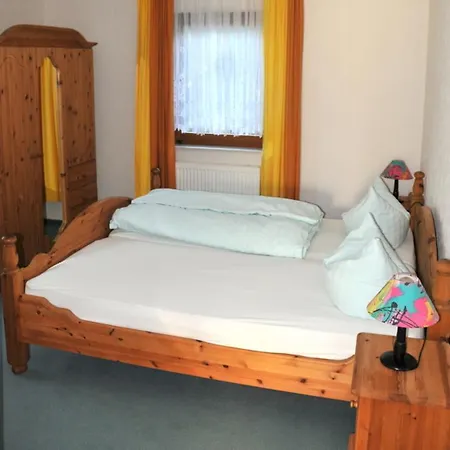 Apartman Apartmenthauser Zum Zeesenboot *