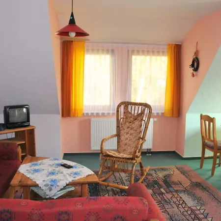Apartmenthauser Zum Zeesenboot Apartman *