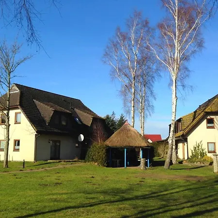 Apartmenthauser Zum Zeesenboot