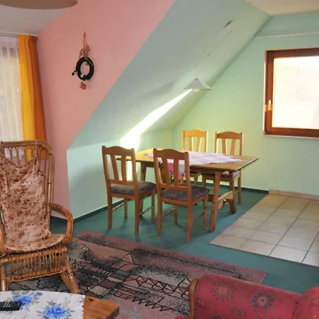 Apartmenthauser Zum Zeesenboot Apartman Barth